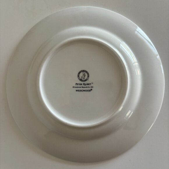 Wedgwood Beatrix Potter Peter Rabbit Plate - Picture 3 of 4